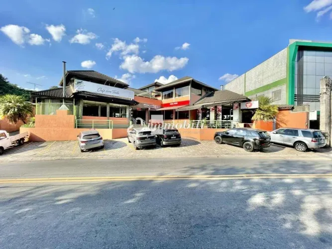 Prédio à venda em Carapicuíba, Granja Viana, com 845.85 m²