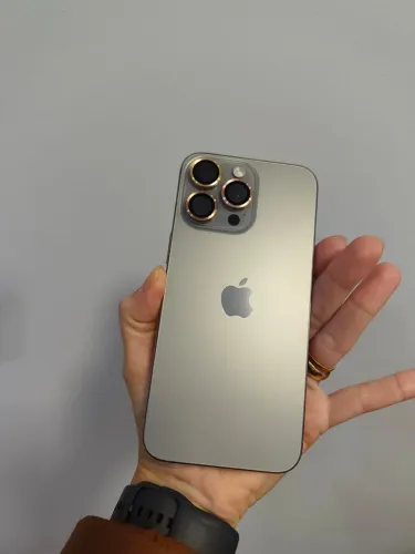 iPhone 15 pro max 512