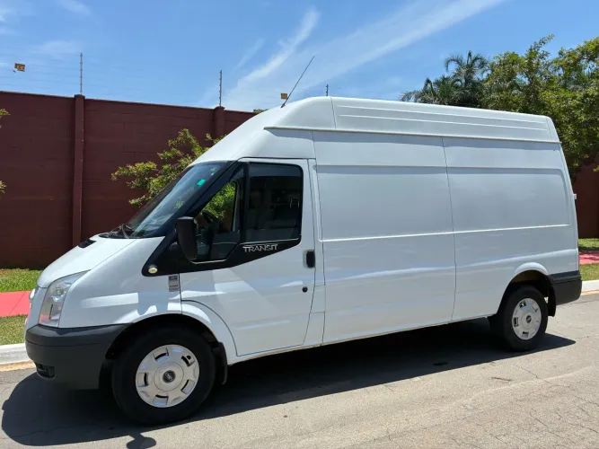 Ford Transit Furgão 3550 2.4 Tdci Longo Dies. 2011