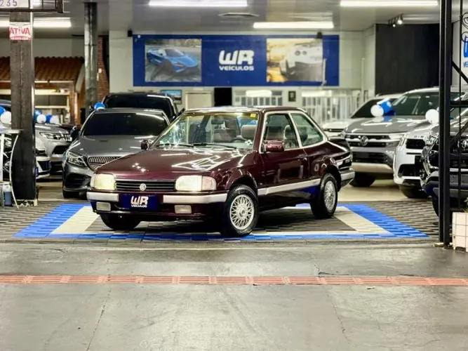 Volkswagen Apollo GLS/ VIP 1.8 1991