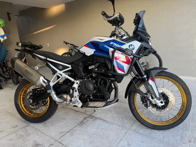BMW f900 gs trophy