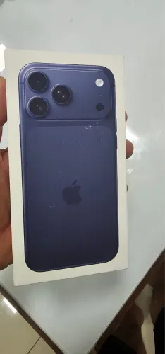 I Phone 17 Pro Max LACRADO