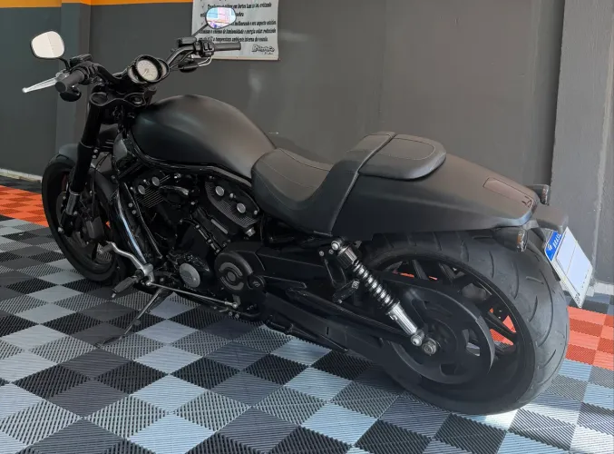 Vendo Harley Davidson VRod Night Road Special