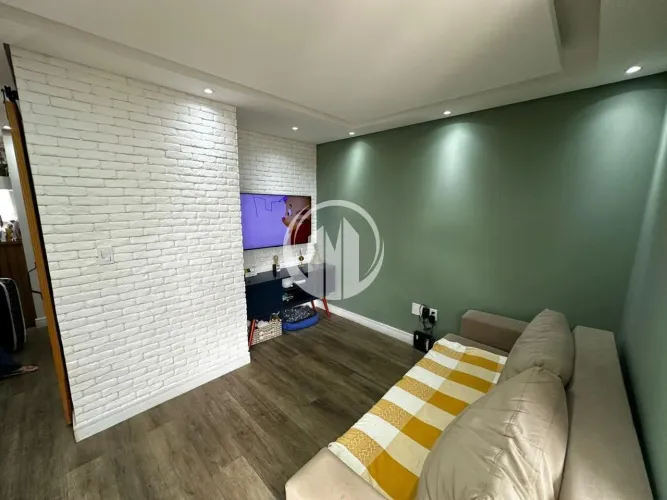 Casa com 3 dormitórios, sendo 1 suíte no Condomínio Residencial Thina - Bairro M