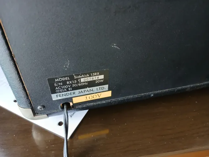 Amplificador fender japan 15wts novo