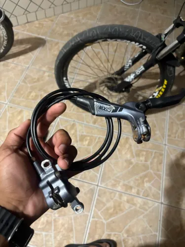 Freio Avid Elixir3