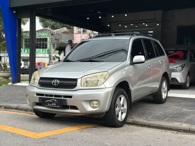 Toyota RAV4 2.0 4X4 16V Aut. 2004
