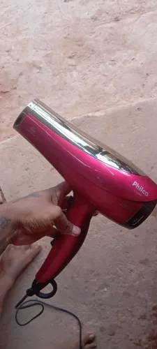 Secador de cabelo