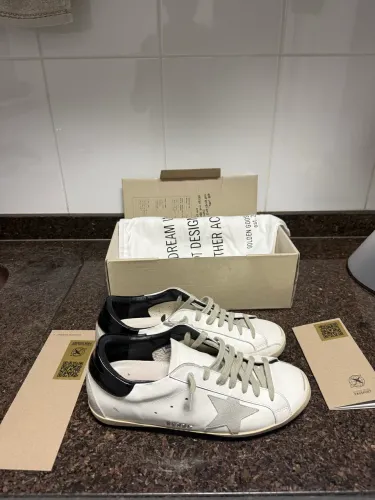 Tênis Golden Goose 41/42