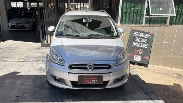 Fiat Idea Attractive 1.4 Fire Flex 8V 5P 2014