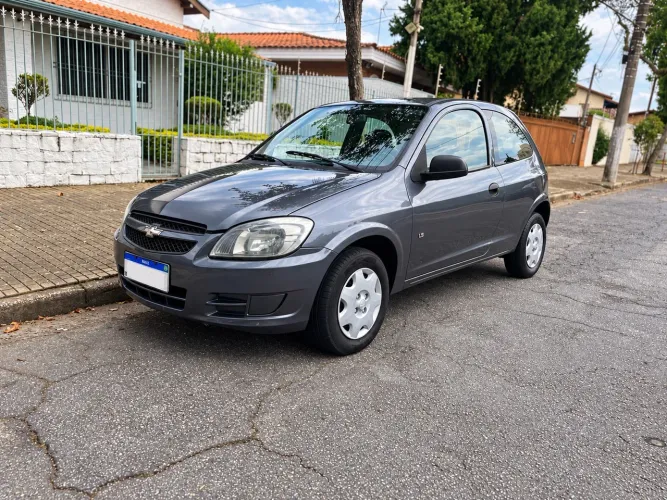 Chevrolet Celta Life/ LS 1.0 MPFI 8V Flexpower 3P 2012