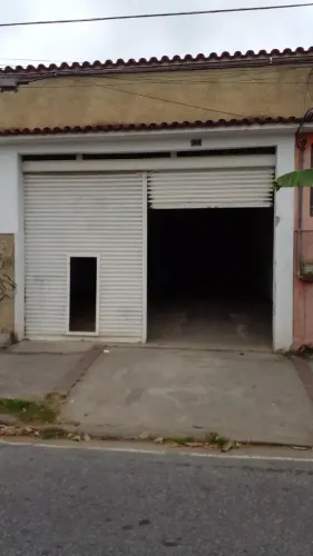 Loja/frente rua para aluguel com 110 metros quadrados Quintino Bocaiúva