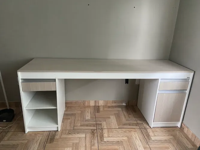 Mesa de escritório