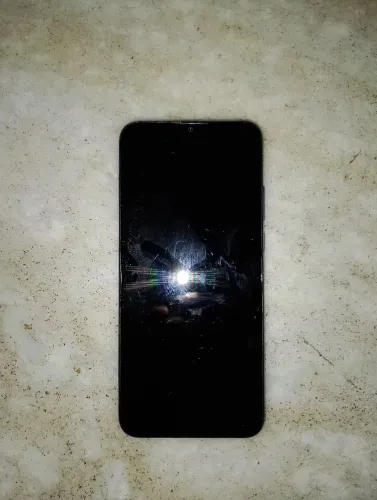 Venda de celular com defeito