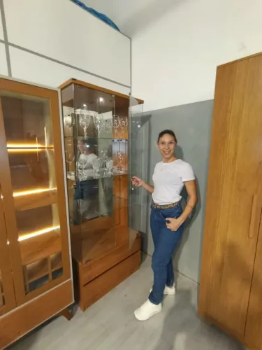 Cristaleira diamante luxuosa com led 12x sem juros
