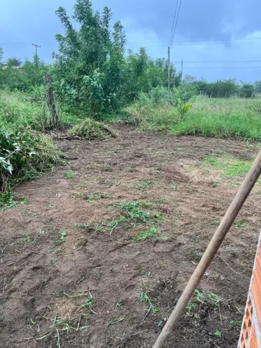 EXCELENTE OPORTUNIDADE COMPRA Terreno p Sítio ou Chácara medindo 26x160m casa construída
