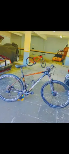 Bicicleta Soul 2025 muito nova sem marca de uso 