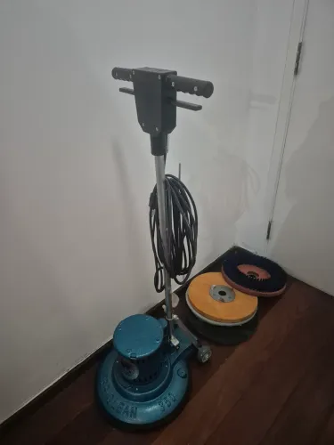 Estou vendendo a sinceradeira por que comprei Errado