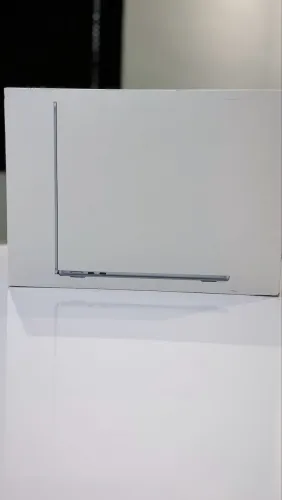 MacBook Air m5 lacrado 16 gb 512 gb