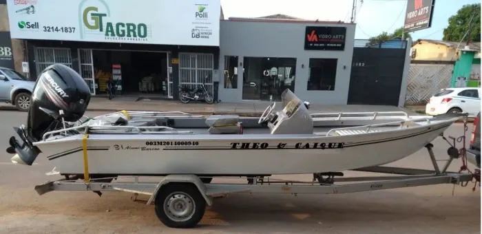 Lancha motor 90 mercure 