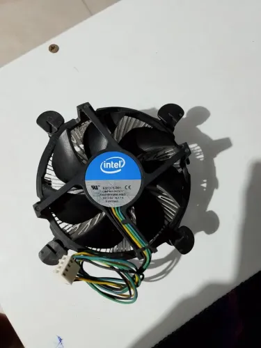 Cooler Intel
