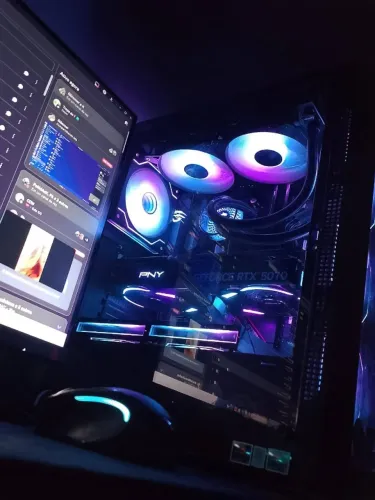 PC Gamer Rtx 5070 + Ryzen 7 5700x3d / 16gb de ram(2x8) 3200mhz ddr4, Ssd 512gb, fonte 650w