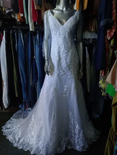 VESTIDO DE NOIVA TAMANHO 42/44
