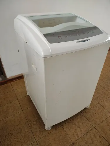 Máquina de lavar roupas