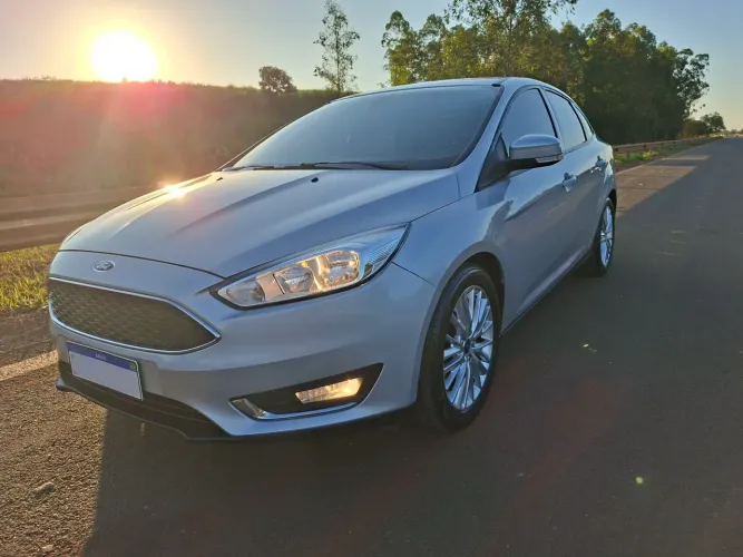 Ford Focus Fastback Se/se Plus 2.0 Flex Aut. 2018