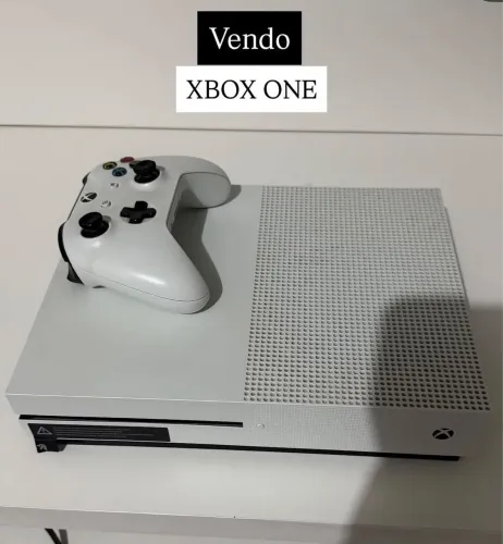 Xbox One 1TB - Branco - 2 controles