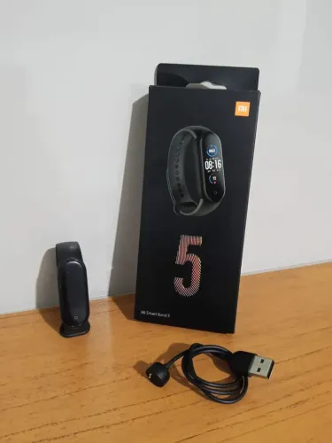 MI BAND 5 - CONPELTA| UNICO DONO | ÓTIMO ESTADO