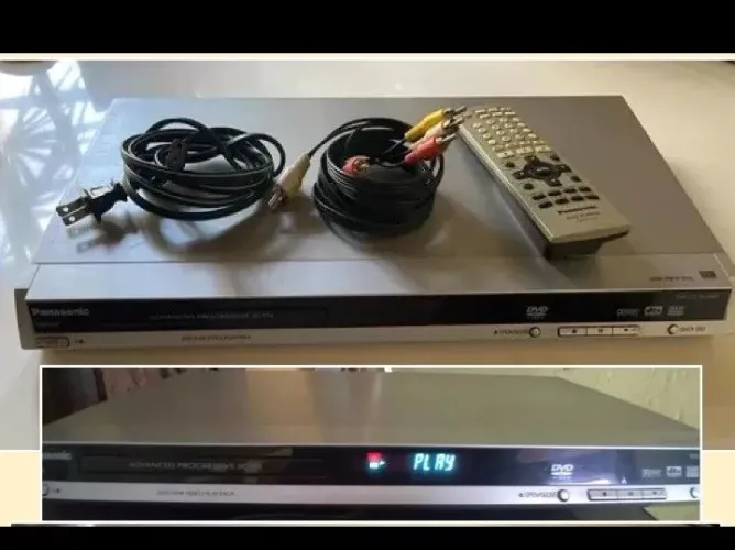 VENDE-SE 2 APARELHOS DE DVD COM CONTROLE