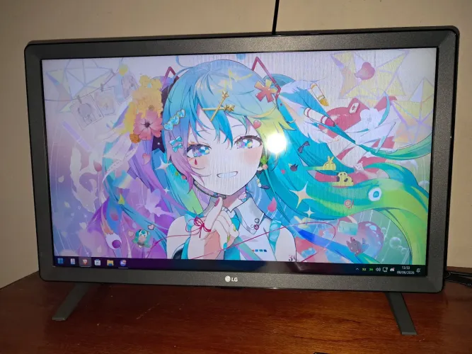 Smart TV Monitor LG 24 Wi-Fi Integrado