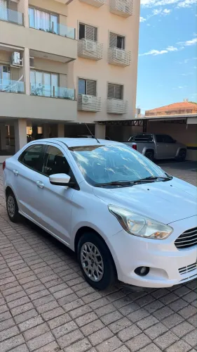 Ford KA+ Sedan 1.5 16V Flex 4P 2015