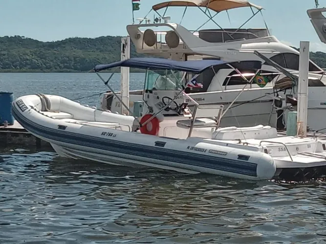 FLEXBOAT MODELO SR 760 SL(27 pés) 2008 R$ 175.000