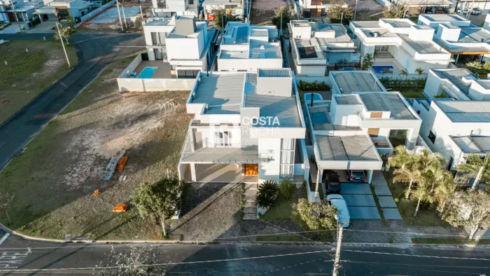 Casa à venda - Condominio Portal dos Bandeirantes - Salto/SP