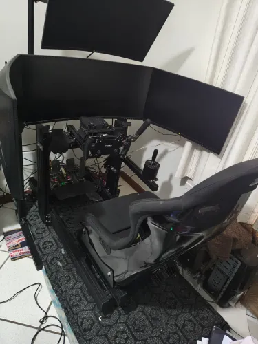 Cockpit racing
