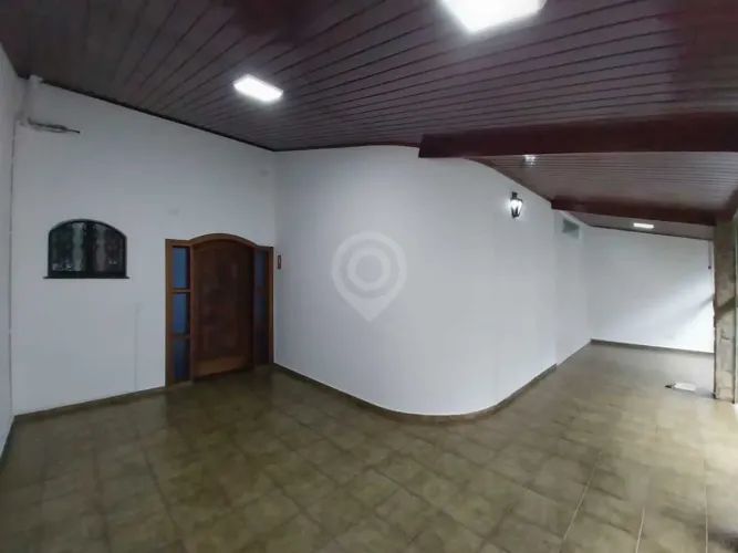 Casa : / Comercial / Jardim Belém