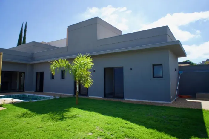 Casa no Cond Vista Bella | Só aqui na Imobiliária Rosa e Rangel