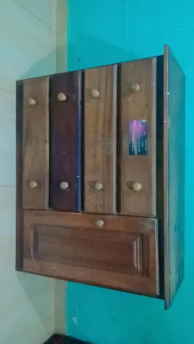 Cômoda de Angelin