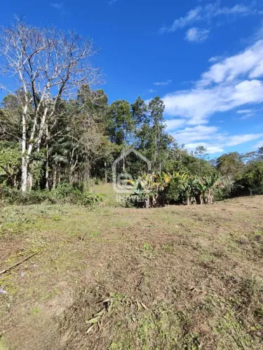 Terreno com Área Total de 810m² em Schroeder, SC