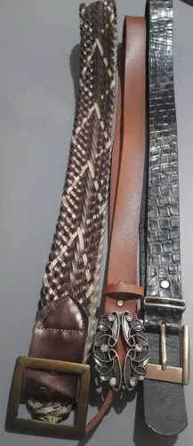 Cintos novos Todos por 15,00 