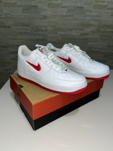 Nike Air Force 1 of the month red