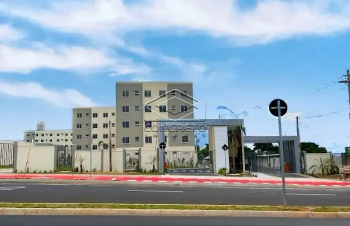 LINDO APARTAMENTO COM QUINTAL PRIVATIVO EM BAURU/SP