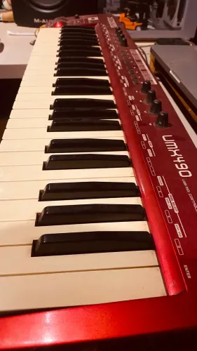 Controladora umx490 behringer 