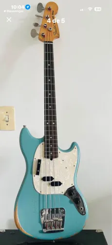 Contra baixo Fender Mustang JMJ