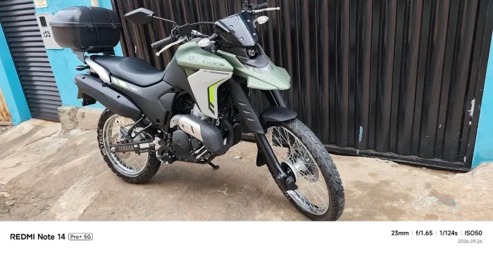 Vendo moto Lander 26 zero km