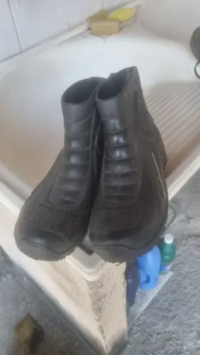 Bota impermeavel 41/42
