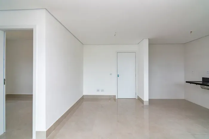 Apartamento para venda possui 59 metros quadrados com 3 quartos em Centro - Contagem - Min