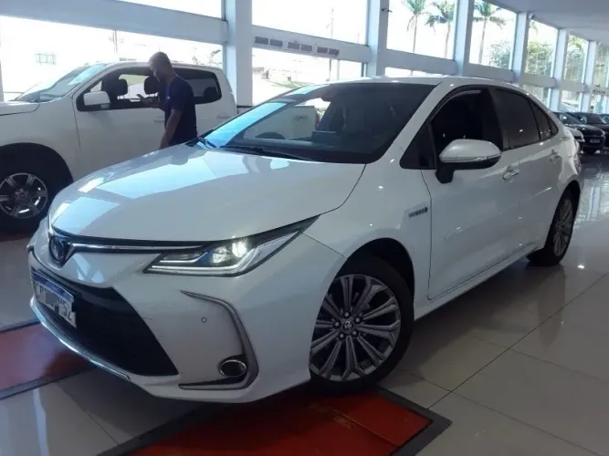 Toyota Corolla Altis Hybrid 1.8 16V Flex Aut. 2022